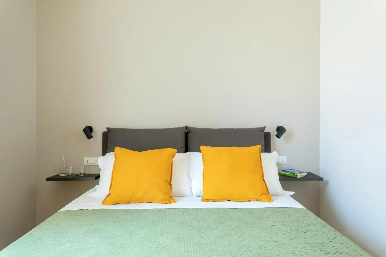 Mori'S Rooms Palermo 0*,